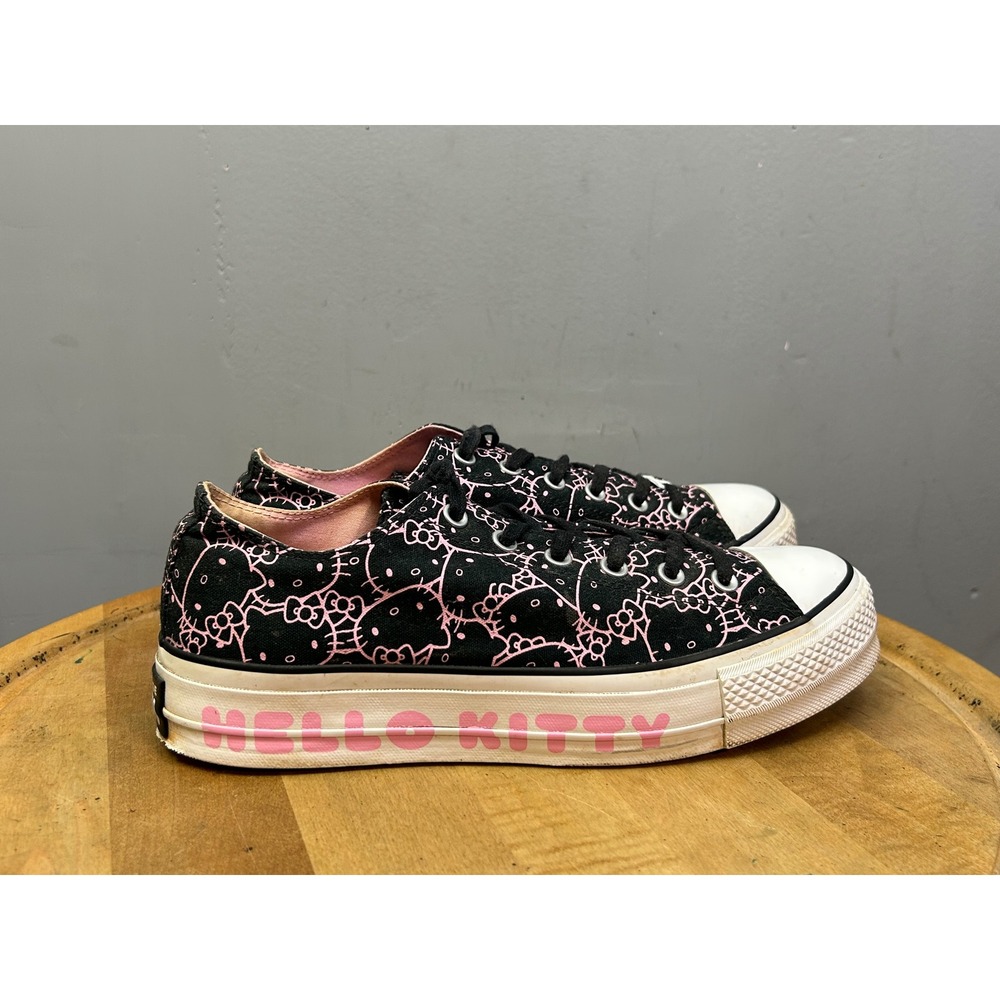 Converse Sneakers Women 11 Black Hello Kitty Chuck Taylor All Star Platform